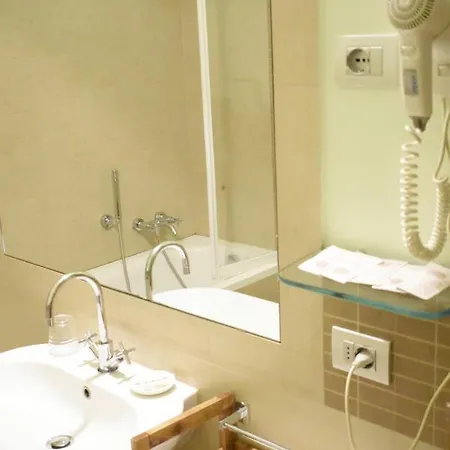B&bmontepulciano Bed & Breakfast