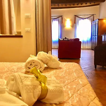 B&bmontepulciano Bed & Breakfast