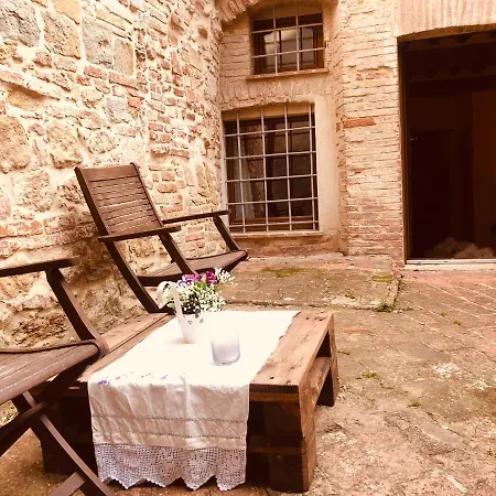 B&bmontepulciano Bed & Breakfast Montepulciano