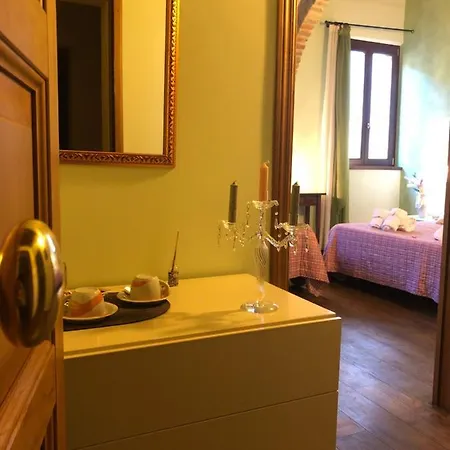 B&bmontepulciano Bed & Breakfast