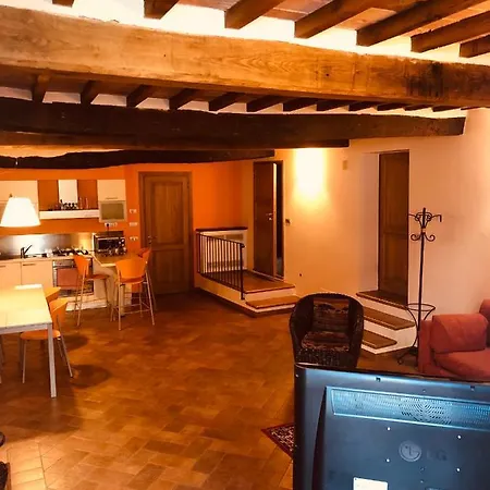 B&bmontepulciano Bed & Breakfast